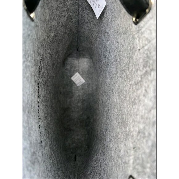 Faithworks Convertible Inspirational Felt Backpack & La Light Gray Bag B000119 - Picture 7 of 8